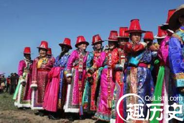 裕固族服饰 裕固族服饰有着怎样的特点