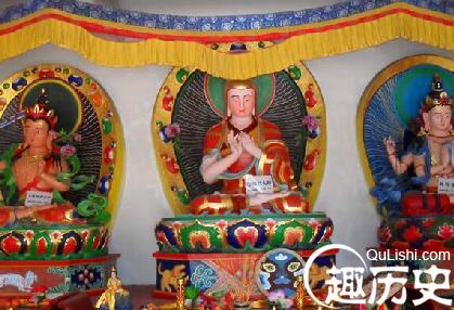 锡伯族信仰  锡伯族信奉藏传佛教吗