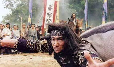 武松、杨过和萧峰谁的武力更强？看看谁打虎更胜一筹？