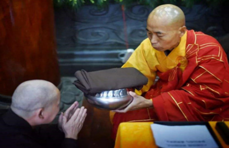 &ldquo;衣钵相传&rdquo;是何含义？&ldquo;衣钵相传&rdquo;有什么典故？