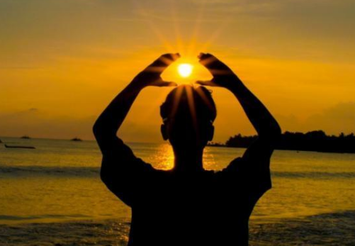 &ldquo;做天难做四月天&rdquo;是什么意思？&ldquo;做天难做四月天&rdquo;出自哪里？