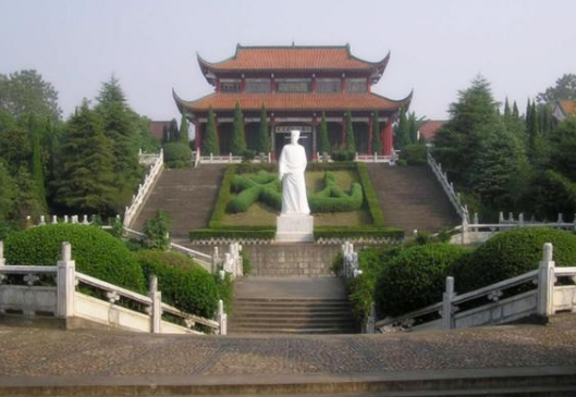 历史上有哪些有骨气的文人?为什么宋朝的文人比明朝的有骨气?